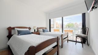 Depto Sole - A pasos de Guemes para 6 PAX con cochera - Hola Sur - Mar del Plata - 1