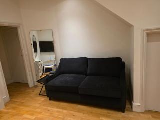 Camden Mia Apa - London - 3