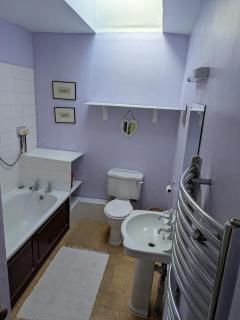 Refined Period 4BD Cotham Home-Sleeps 6-Garage - 9