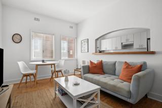 2BR Coastal Fairlight Manly Beachfront - 3