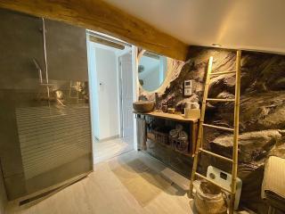 Family Villa Augflor with Pool and Garden - 1