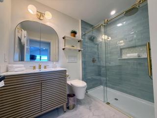 2T Bethlehem Retreat with Stunning Sunset Views in the Heart of the White Mountains - 7