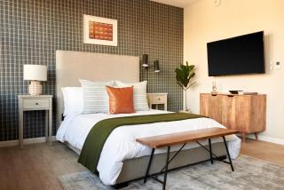 Kasa Cadillac Square Detroit - 4