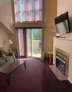 Borgata Lodge Resort - 9