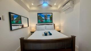 Palace - Spacious 1 bedroom Condo with shared Pool - 1