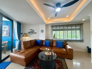 Palace - Spacious 1 bedroom Condo with shared Pool - 8
