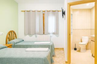 Pensión San Cristóbal by Bossh! Hotels - 8