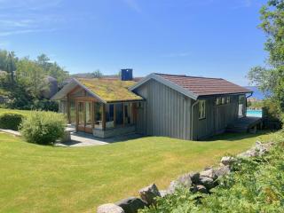 Architect-designed villa with pool, sauna and sea view in Mjörn SE09124 - 8