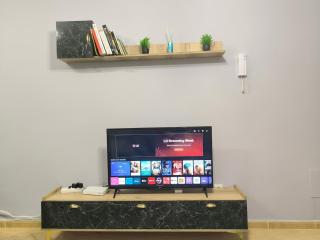 Luxurious New Apartment - 9