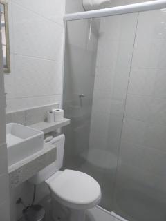 Suites 500m Praia da Enseada - 9