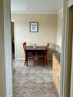 Mackenzie Cottage - 8