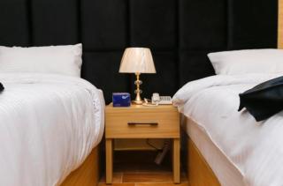 Lyra Pyramids Inn - 1