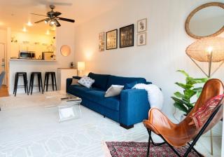 NEW 1BD Belltown Condo - Pool and Sauna - Walk to Pike Place & Space Needle - 6