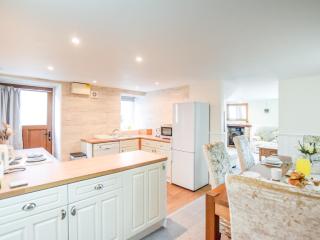 3 Bed in Newton-on-Rawcliffe 88958 - 3
