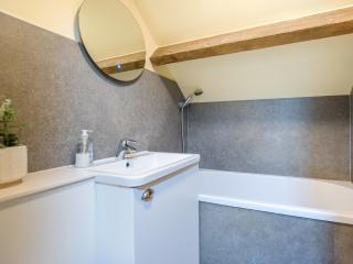 3 Bed in Newton-on-Rawcliffe 88958 - 1