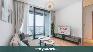 StayShort - Stylish JBR Apartment Sleeps 4 with Marina Views - 0