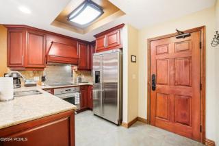 Ski in/out at Westgate, 1BR Condo, Resort amenities, Multiple Pools, Onsite Spa, & Restaurant 3806A - 5