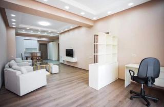 Family apartment on Koghbatsi street - 1