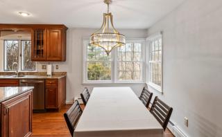 Lakeside Home - Brookfield - 4