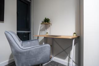 Leeds - City Stay on the River - Sleeps 10 - Central - 7