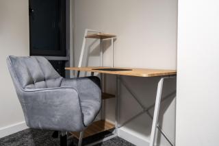 Leeds - City Stay on the River - Sleeps 10 - Central - 6