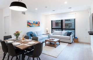 Bluebird by Revelstoke Vacations - 0