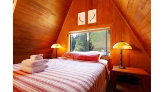 Claim Jumper A-Frame 2 - On The River - WiFi - Cable - Wood Burning Fireplace - 8