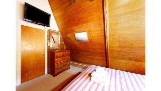 Claim Jumper A-Frame 2 - On The River - WiFi - Cable - Wood Burning Fireplace - 6