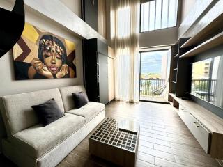 Loft in Downtown - Rooftop Pool - 8