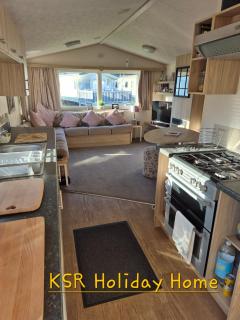 KSR Holiday Home at Cleethorpes Beach - 0