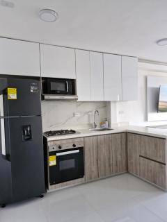 Alojamiento Nuevo en Piso 24 con WiFi Rápido y Vista al Mar, Cerca al Centro Histórico - 4