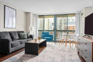 Kasa Magnificent Mile Chicago - 4