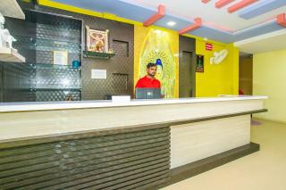 Hotel O by OYO Alankar Residency - 4