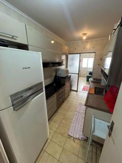 Apartamento bem localizado a 600 metros da praia - 6