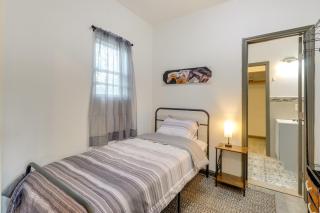 4 Mi to Lake Bastrop Pet-Friendly Apartment! - 2