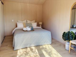 Ocean Sounds - Where Style Meets Nature - 1