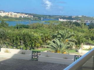 Lagoon View Studio at The Emerald with Pool and Gym near Maho Beach - Maho Reef - 0
