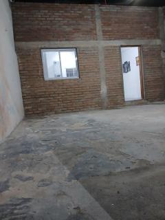 Amplio departamento zona céntrica - 1