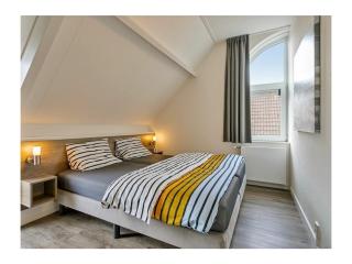 Holiday home in Kamperland with Wi-Fi - 1