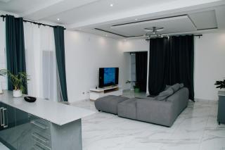 Margret & Mildred Executive Apartments - 9