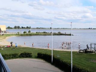 Holiday home in Heeg with swimming pool - 6