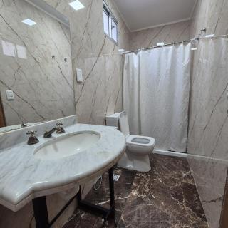 Casa en el centro de Piriapolis a 1 cuadra de la playa - 3