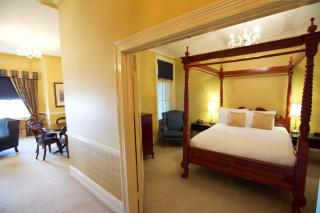 Carrington Hotel - 7