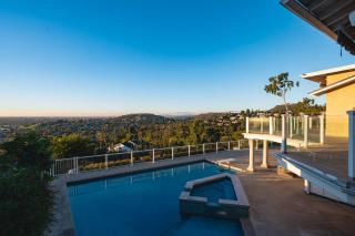 Luxury Hilltop Pool Villa with Stunning City Views - 0