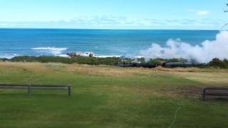 Elandra Hayborough - Pet Friendly No Fencing - No Linen Included - 6