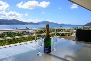 Poinciana Lodges - Hamilton Island - 9