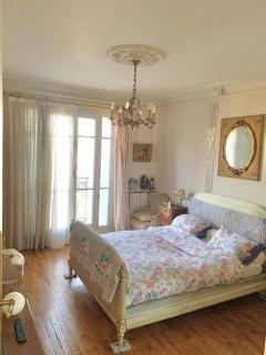 Prestigious Parisian vintage - 2