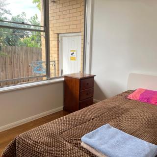 Budget-friendly room near Sunshine Station to CBD - 5