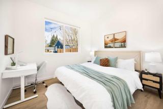 2025 Built Single-Level 2BR Serene Home with 2 AC - 8