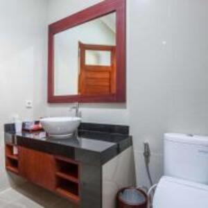 Beach Front Hotel Danau Tamblingan St Sanur Bali - Sanur - 7